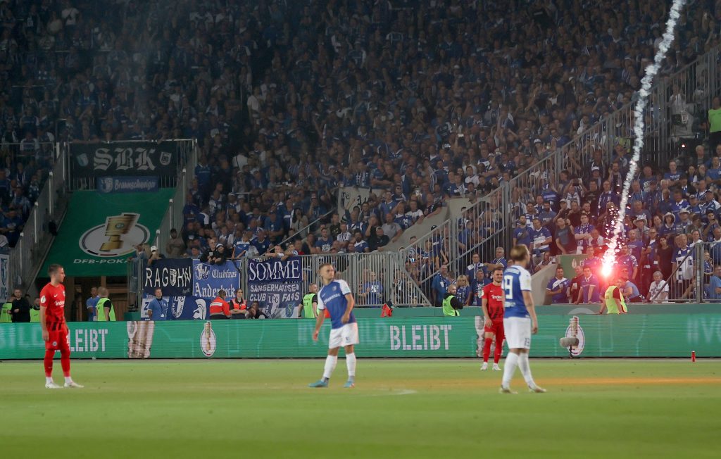 CASO FUMOGENI A MAGDEBURGO