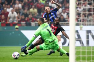 GOL TOP, LEAO NEL DERBY