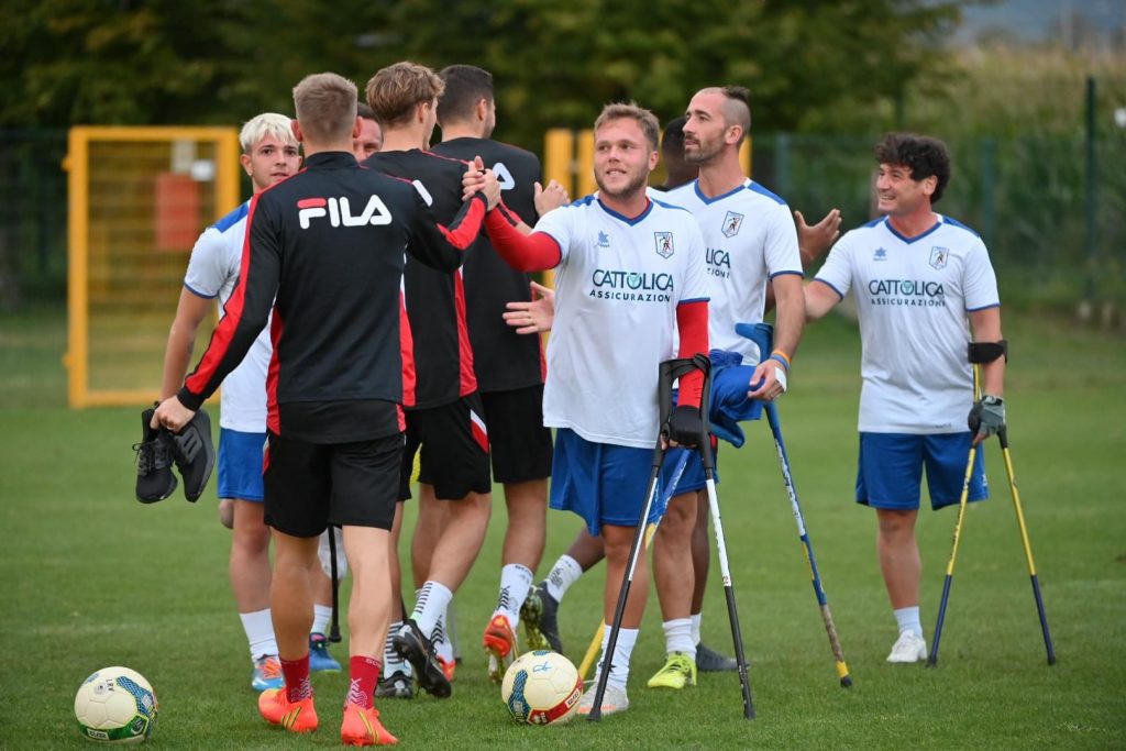 D59093A3-783A-4D47-B41E-6A83541E109A