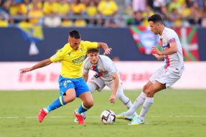 Cadiz CF v FC Barcelona - LaLiga Santander