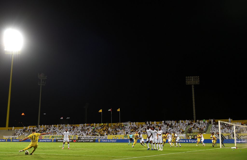 GUARDA BENE ARBITRO...