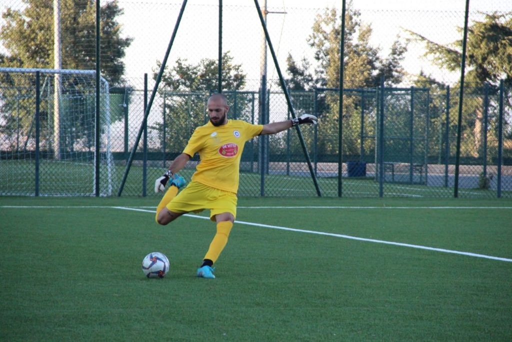 IL PORTIERE GOLEADOR