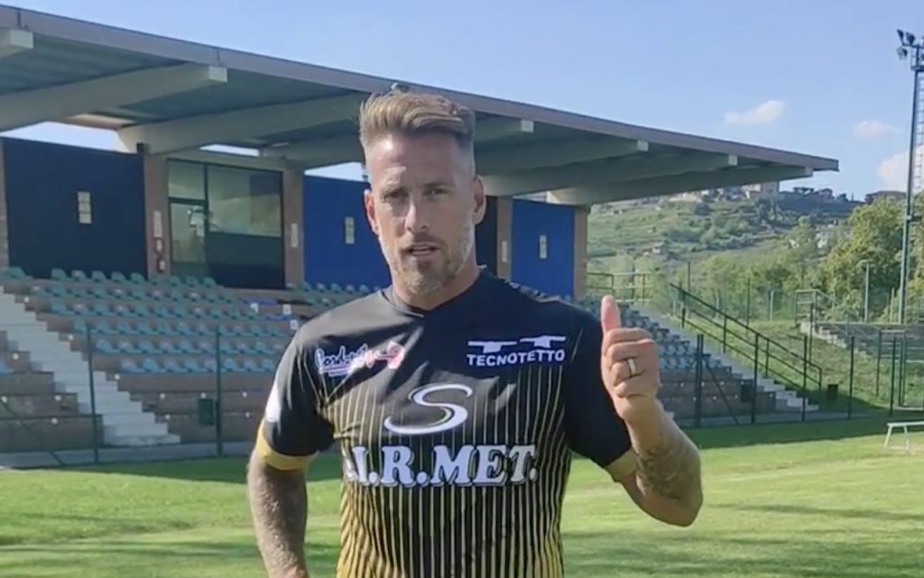 GERMAN DENIS NON MOLLA