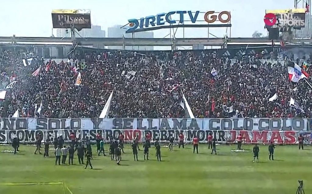 CILE, IL TABELLONE PUBBLICITARIO NON GLIELA FA...