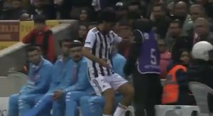 VINCE IL GALATASARAY 2-1