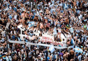 IL PAPA E LA FINALE IN TV