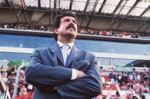 FUSSBALL: EM EURO 2000 PORTUGAL - ENGLAND ( POR - ENG ) 3:2