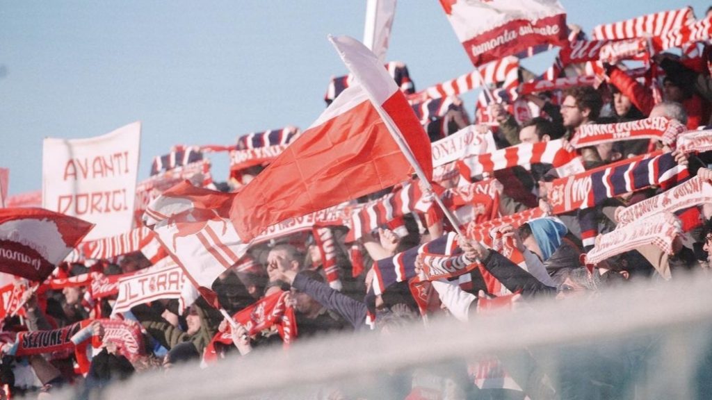 Ancona tifosi derby