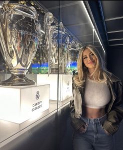 CB2E756E-798F-4119-9EC4-1476F560035A