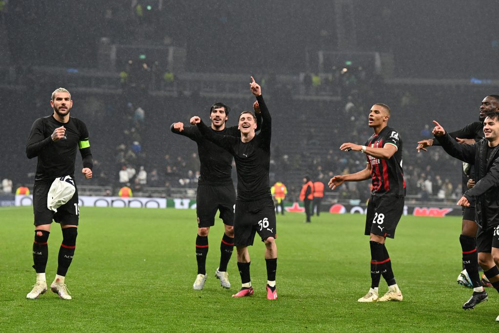 Tottenham Hotspur v AC Milan: Round of 16 Second Leg - UEFA Champions League