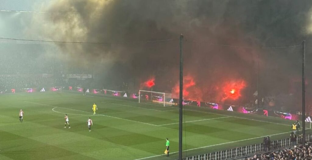 FEYENOORD AJAX