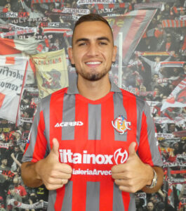 2CCA7E3A-F195-4CE7-8D78-BA319FA22541