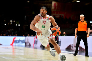 Virtus Segafredo Bologna v EA7 Emporio Armani Milan - 2022/2023 Turkish Airlines EuroLeague