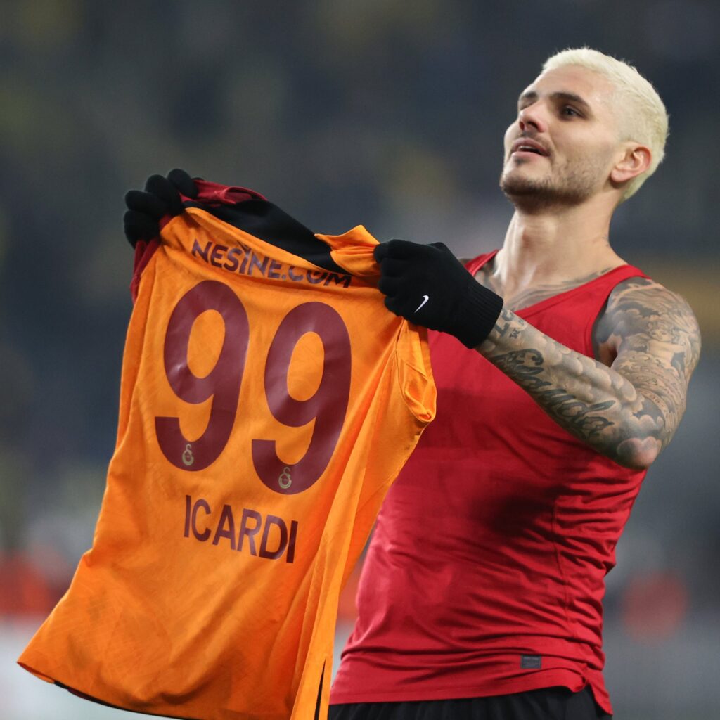 ABE7AA68-36F8-4EDD-AA63-5D5DEF0DDDD5