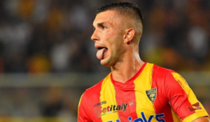 Gabriel Strefezza, fantasista del Lecce. Photo by Official Twitter Lega Serie A