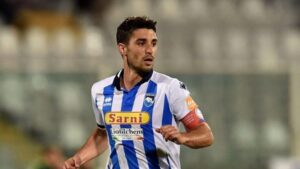 9DAF7D7E-2CBD-41F2-90BB-2F814D597F4E