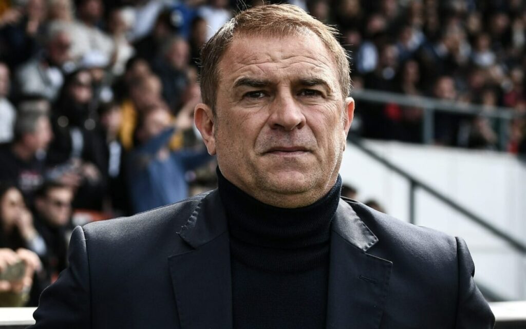 BE569926-8E2C-462B-87A2-08AC5EF90374