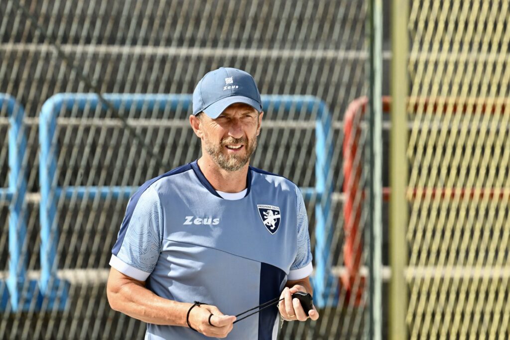 403eddde-003c-4e47-9f85-1eb35eb649e4