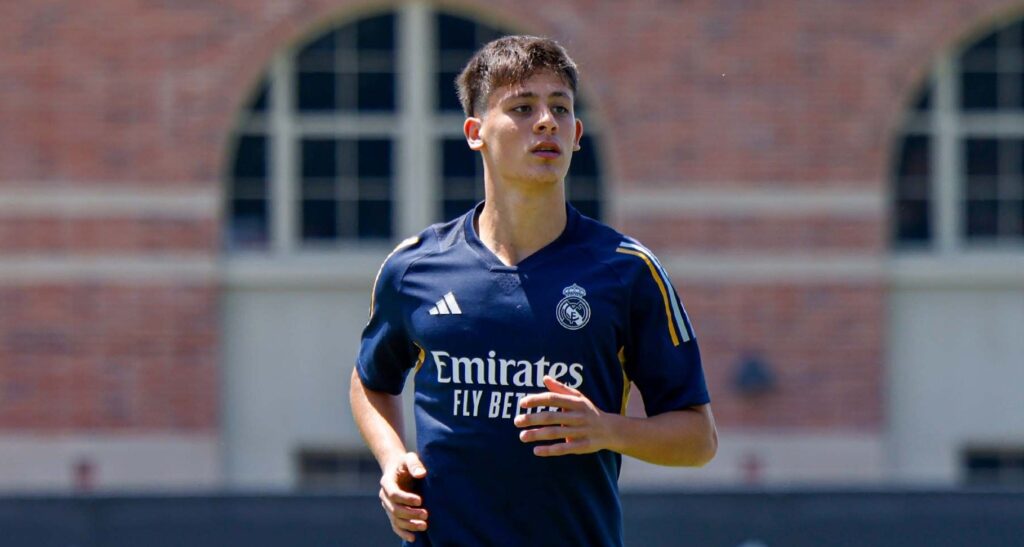 ARDA-_AV37957.JPGThumb