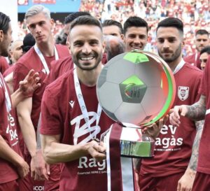 D7639122-261D-4167-A8BC-419EFA2A05A5