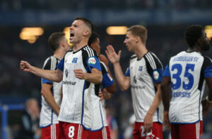 Hamburger SV v FC Schalke 04 - Second Bundesliga