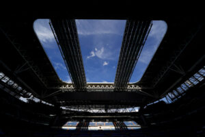 Real Madrid v Manchester City FC: Semi-Final First Leg - UEFA Champions League