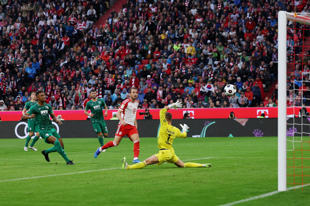 FC Bayern München v FC Augsburg - Bundesliga