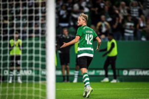 68B20759-81EC-4F14-933B-E0681E6CF63B