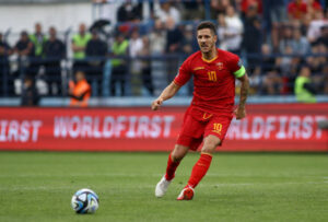 9D000DEF-5284-46B7-ADBA-477C34E1415A