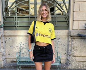 E4F02A19-9468-456E-9338-BAE21E50669A