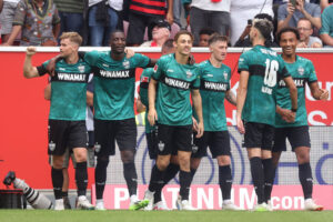 1. FSV Mainz 05 v VfB Stuttgart - Bundesliga