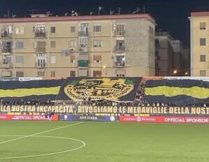 Juve Stabia striscione pre derby