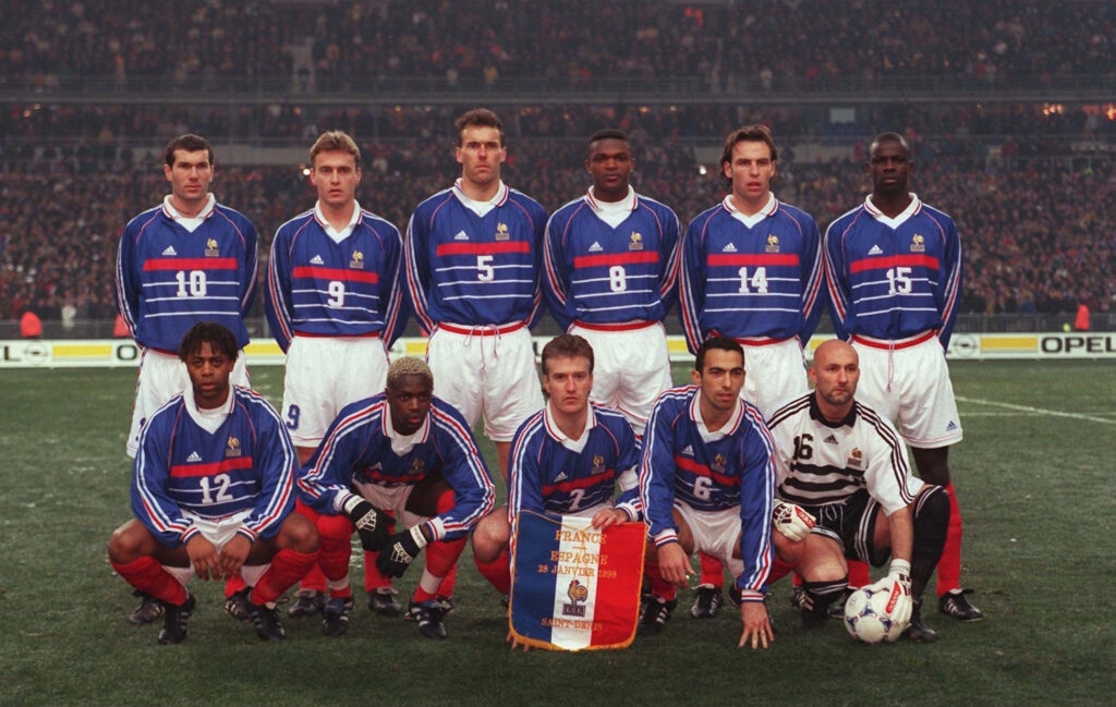 FUSSBALL: Nationalmannschaft 1998 FRANKREICH/MANNSCHAFTSFOTO FRA, 28.01.98