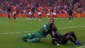 DERBY MUSLERA