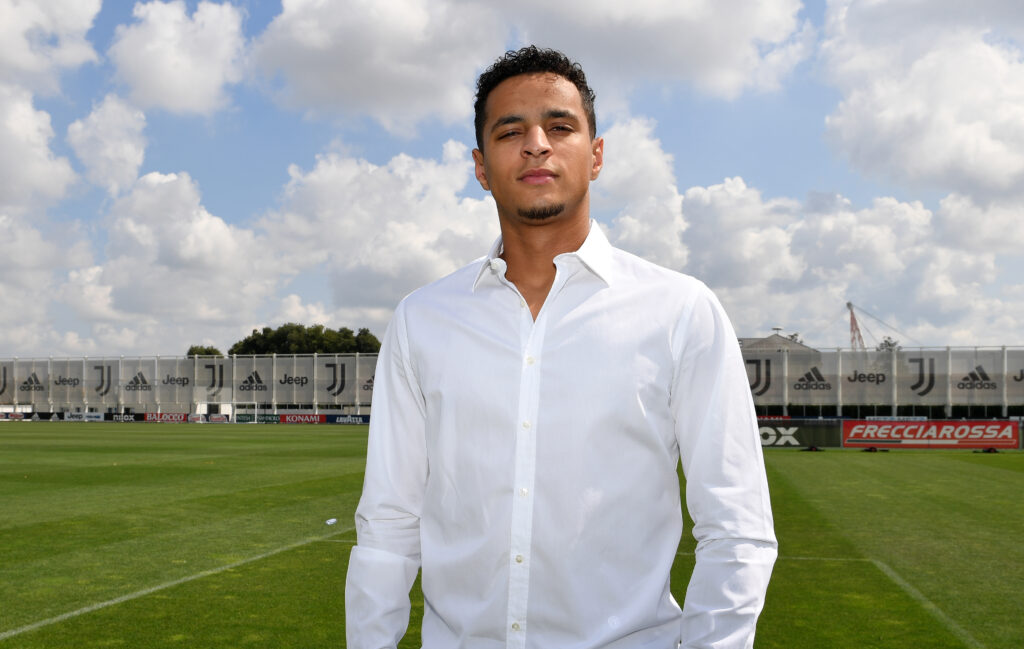 Mohamed Ihattaren Signs A Contract With Juventus