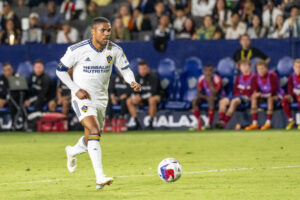 FAAF4ED6-A9CE-4E41-B3FA-DE5689725F2B