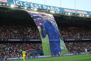 A2CD0FBD-162B-4DC7-A314-25A2F7600141