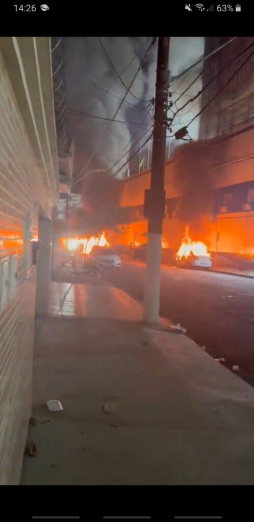 143f0ee9-04ef-4572-9143-3d676b34f1dd