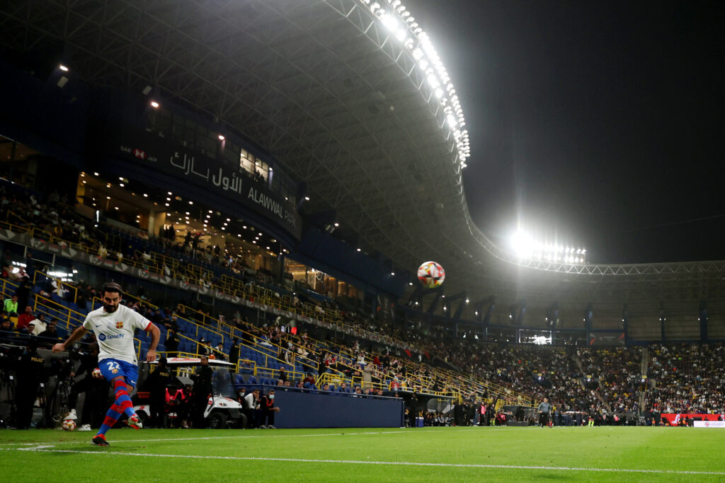 FC Barcelona v CA Osasuna - Super Copa de España Semi-Final