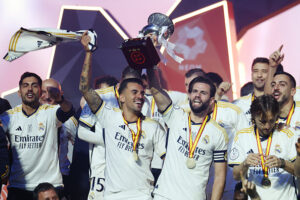 Real Madrid CF v FC Barcelona - Super Copa de España Final