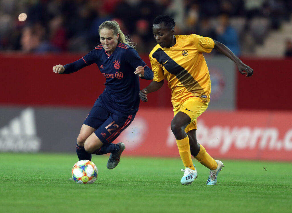FC Bayern Muenchen Women's v BIIK Kazygurt - UEFA Women's Champions League