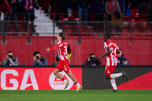 383BF8E6-FD14-4A30-BE28-1105BDB1989D