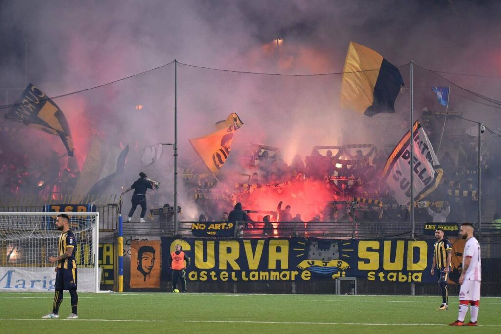 Juve Stabia tifosi