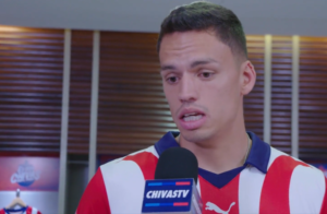 Oscar Whalley, l'accento spagnolo del portiere del Chivas ha suscitato polemiche in Messico