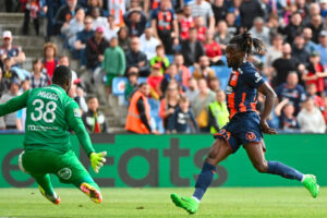 AA73FA66-0037-470E-8E1B-E10C0FC0CA60