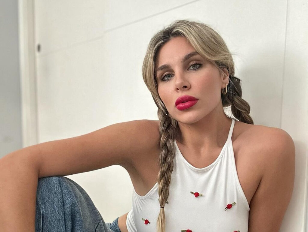 252799ff-f87f-4751-b44e-225da0a00a6e