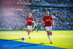 5A9561DA-2114-4E9E-86B9-BD96A7D48F4C