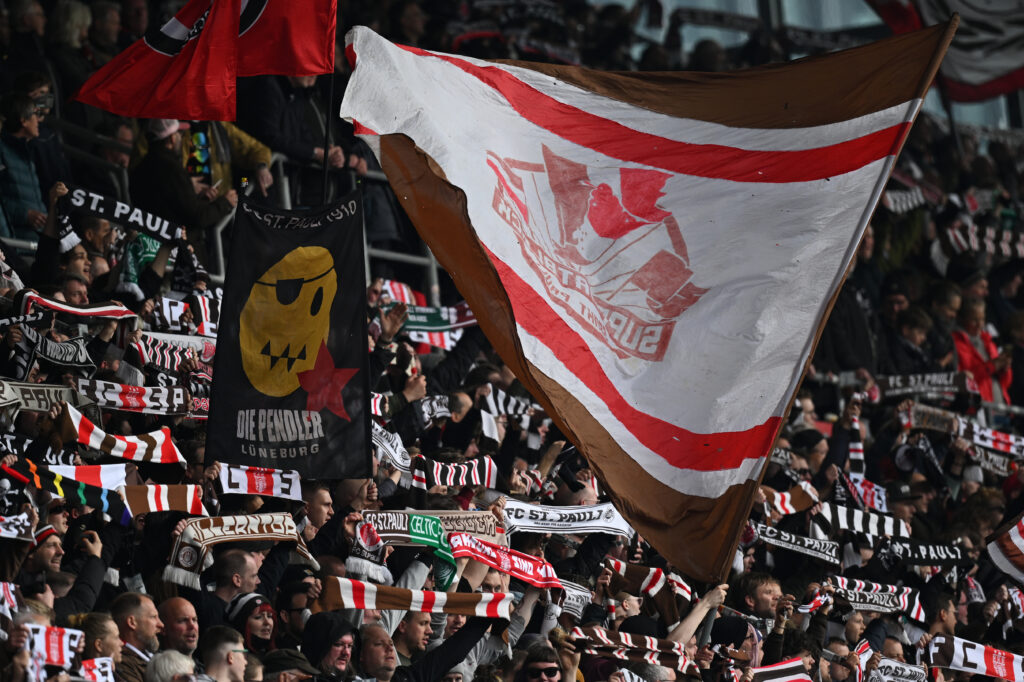 FC St. Pauli v F.C. Hansa Rostock - Second Bundesliga