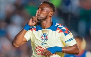 Quinoes, autore de1-1 per il Club America nella sfida col Cruz Azul