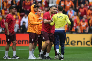 Galatasaray v Fenerbahce - Turkish Super League